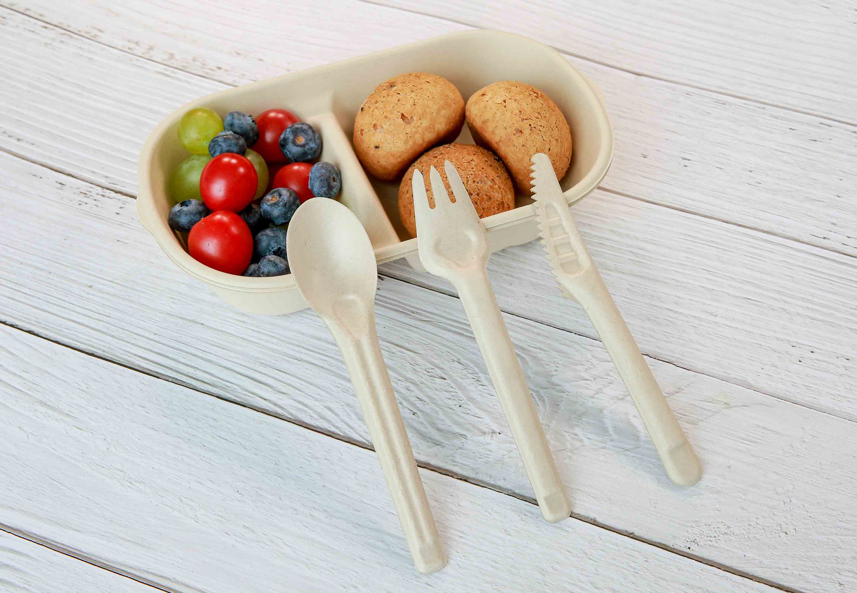 Est-il difficile de fabriquer des couteaux, fourchettes et cuillères jetables et dégradables ? La canne à sucre peut-elle être transformée en couteaux, fourchettes et cuillères écologiques ?